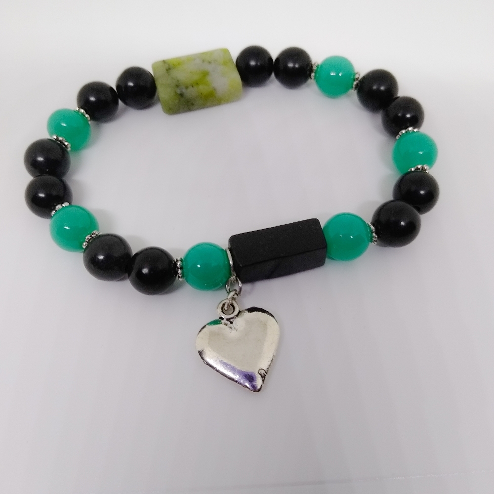 Green and black gemstone charm bracelet